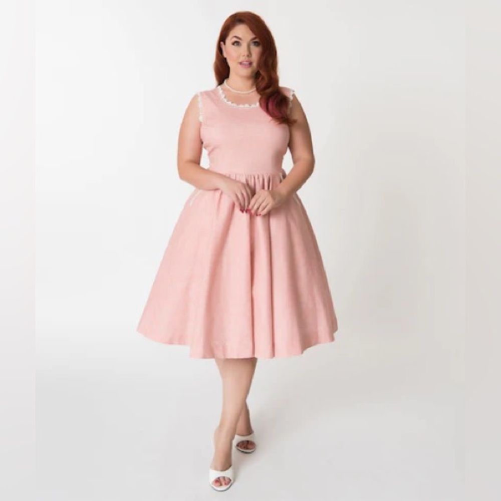Unique vintage barbie collection dress